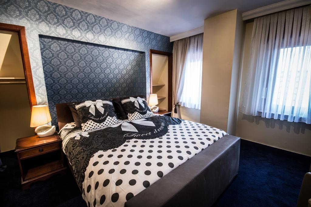 Villa Les Hirondelles De Haan Room photo